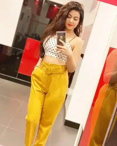 Aliabad Escort